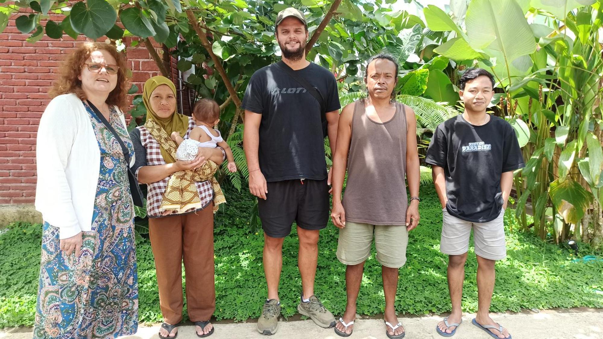 Bunga Maliq Bungalow Lombok テテバトゥ 部屋 写真